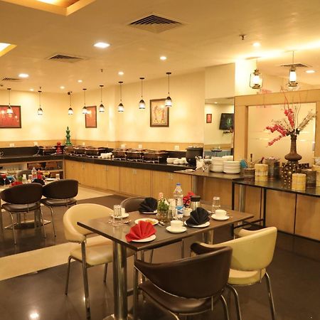 Hyphen Haridwar Grand Hotel Eksteriør billede