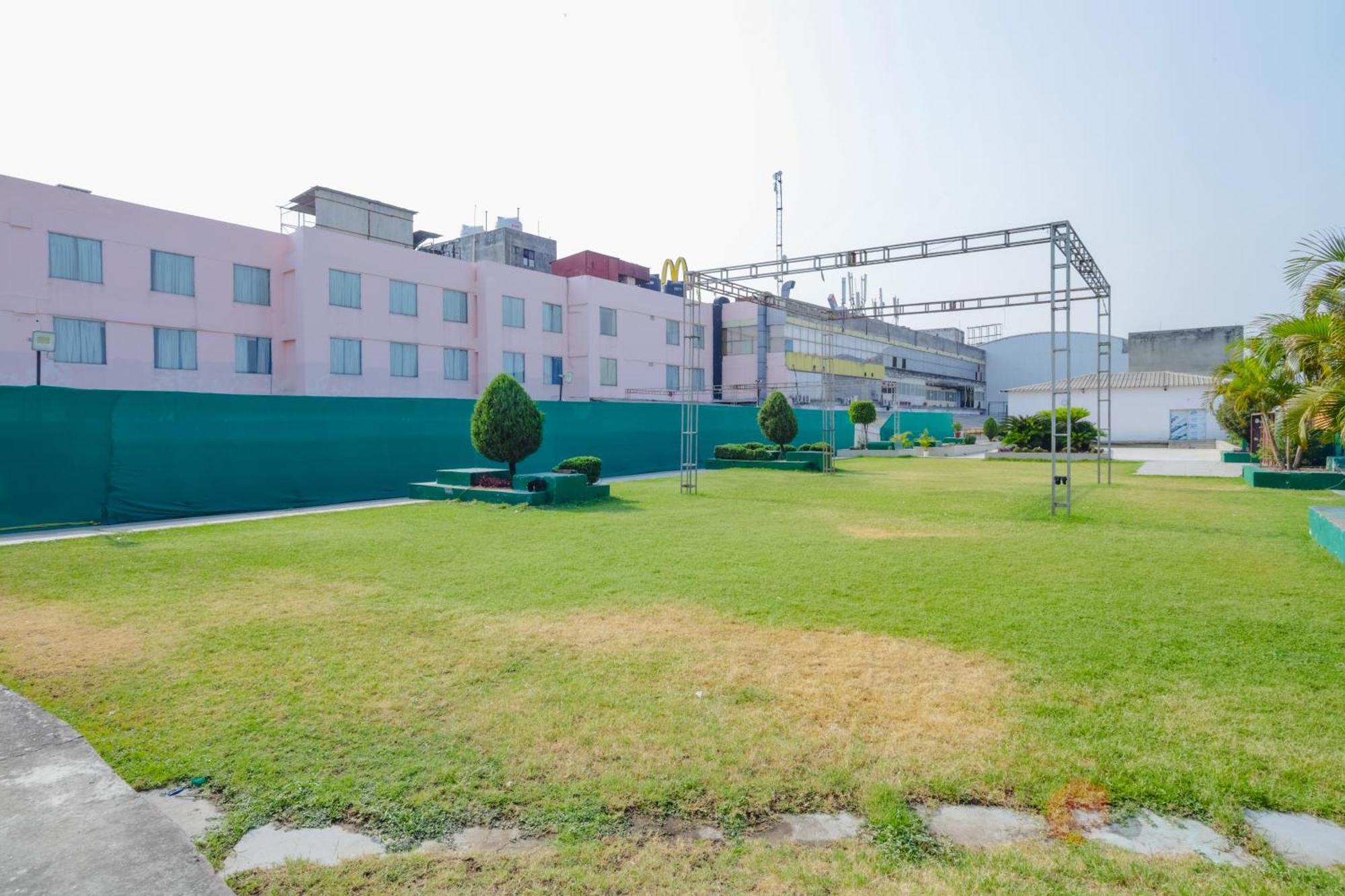 Hyphen Haridwar Grand Hotel Eksteriør billede