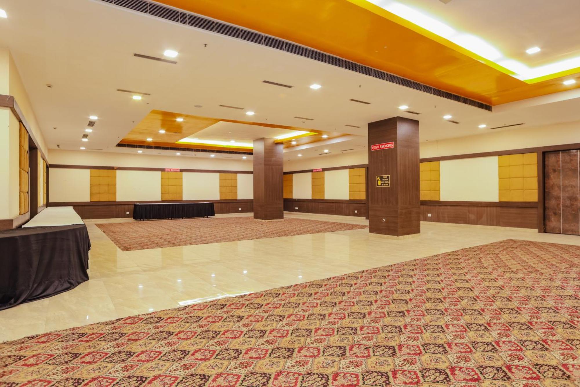 Hyphen Haridwar Grand Hotel Eksteriør billede